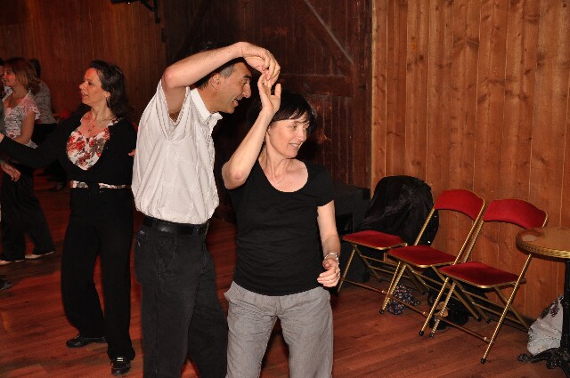 min 2009 05 03 station danse 088